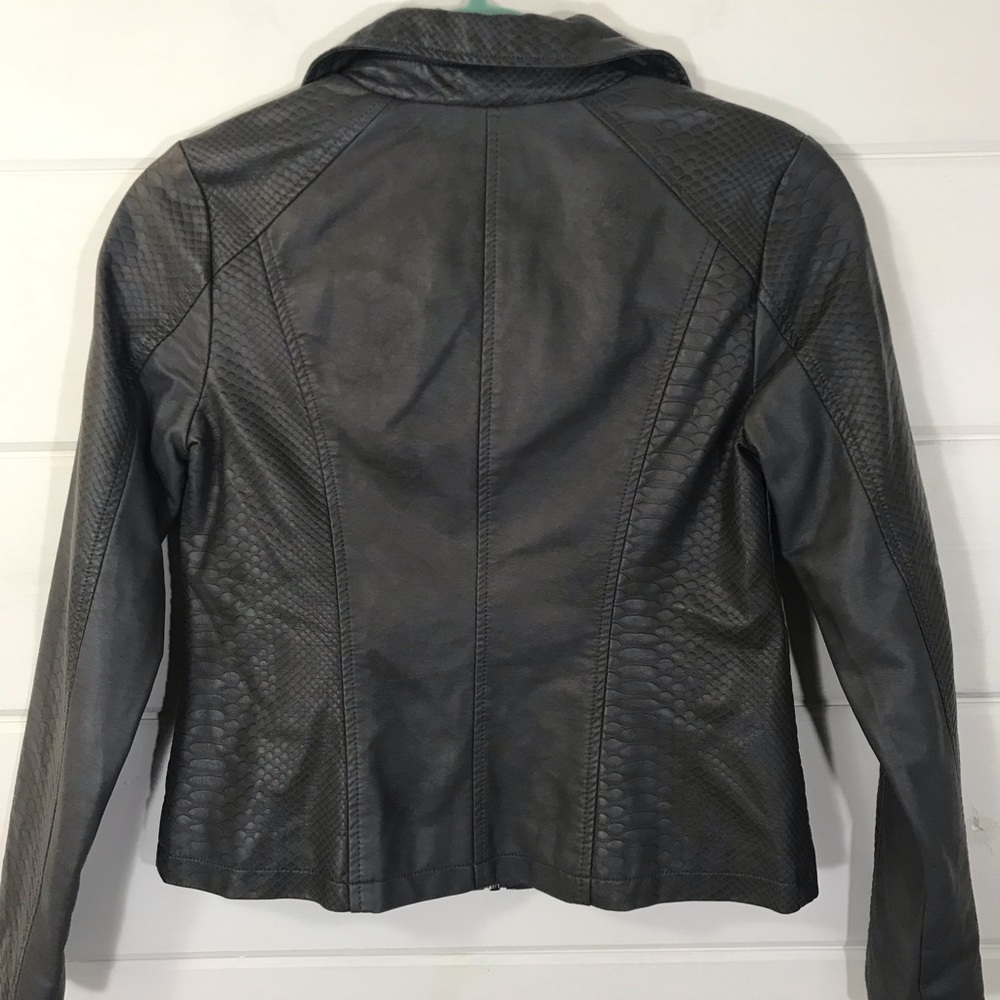 NWT ALFANI 💫Petite Gray Pleather  jacket - Picture 5 of 8